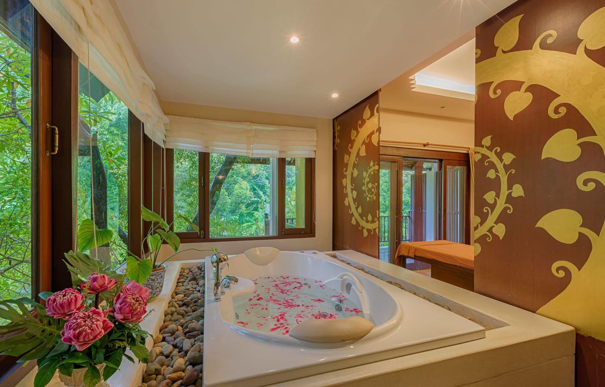 Suuko Villas Phuket Kültér fotó